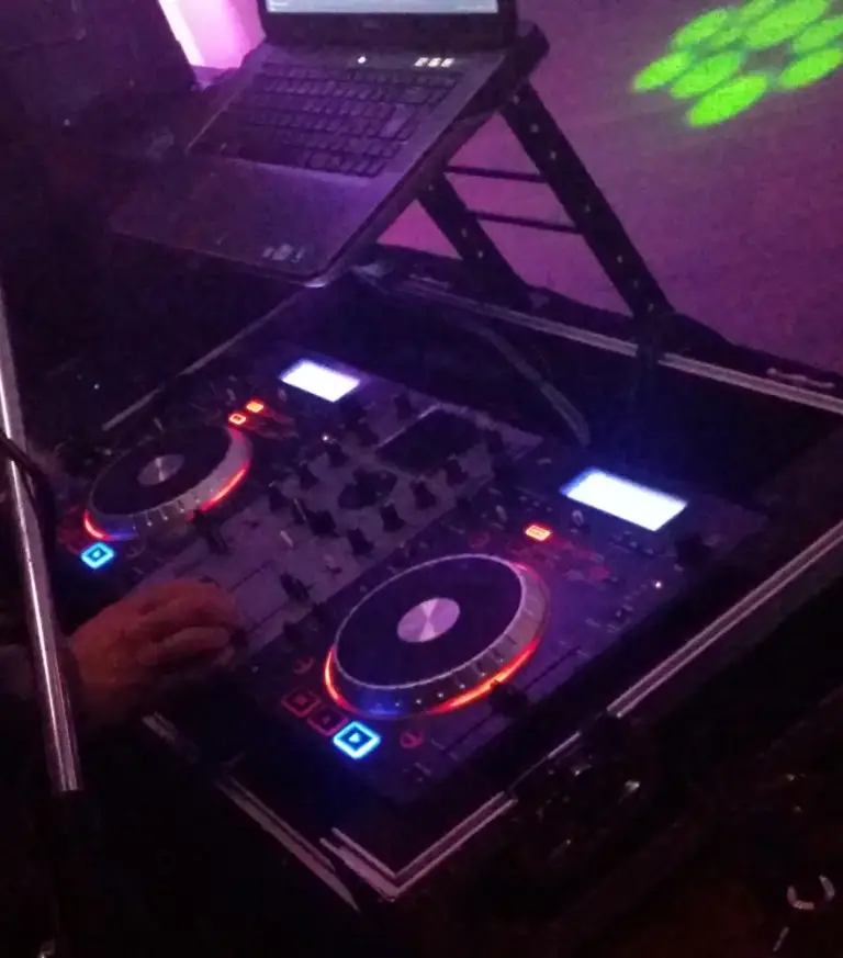 About Us Mobile Disco in Essex